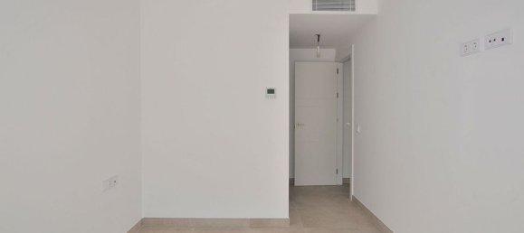 2 bedrooms Penthouse in Fuengirola, Spain No. 189630 15