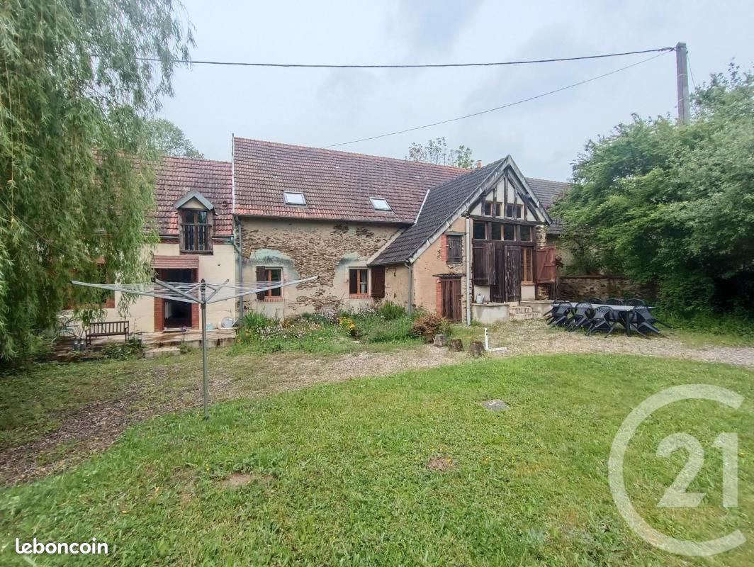 Casa T5 em Lignerolles, France N.º 73571