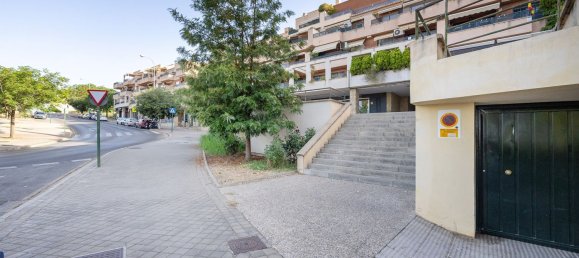  عقار تجاري في Granada, Spain 130متر مربع رقم 151228 32