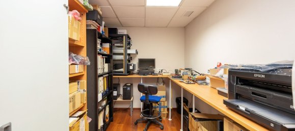  عقار تجاري في Granada, Spain 130متر مربع رقم 151228 15