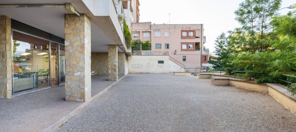  عقار تجاري في Granada, Spain 130متر مربع رقم 151228 26