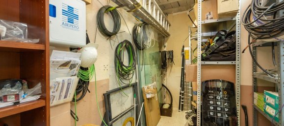  عقار تجاري في Granada, Spain 130متر مربع رقم 151228 19