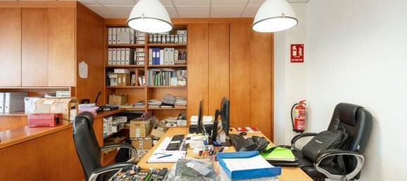  عقار تجاري في Granada, Spain 130متر مربع رقم 151228 12