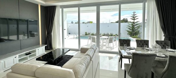 3 bedrooms Villa in Pattaya, Thailand No. 62989 4