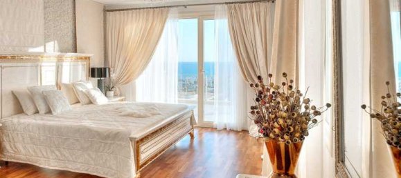 4 bedrooms Villa in Agios Tychonas, Cyprus No. 13880 2