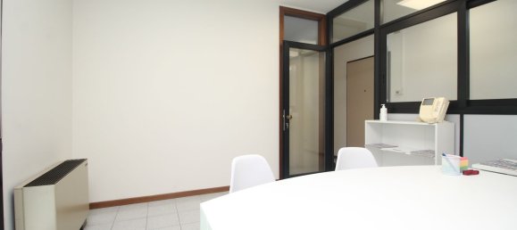 Oficina en Altavilla Vicentina, Italy 71 m² No. 362605 4