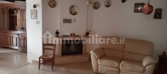 3 Schlafzimmer Wohnung in Teramo, Italy, Nr. 341353 27
