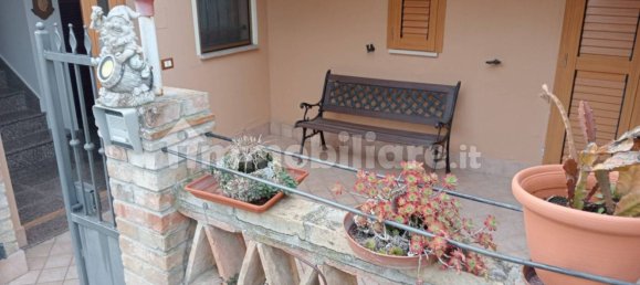 3 bedrooms Apartment in Teramo, Italy No. 341353 2