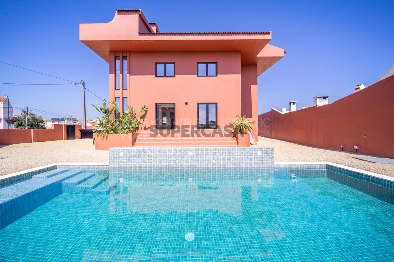 6 bedrooms House in Almada, Portugal No. 283000