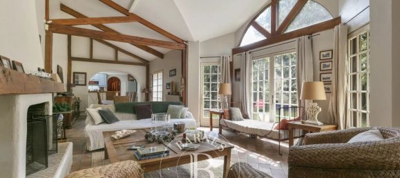 4 Schlafzimmer Haus in Nanterre, France, Nr. 352032 3