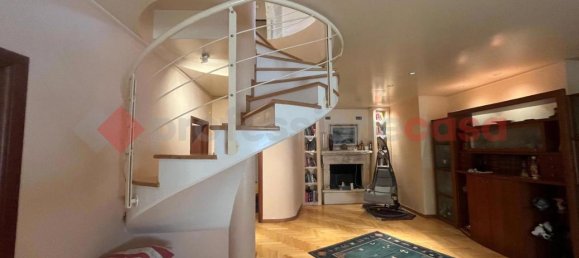 5غرفة فيلا في Bari, Italy رقم 71151 23