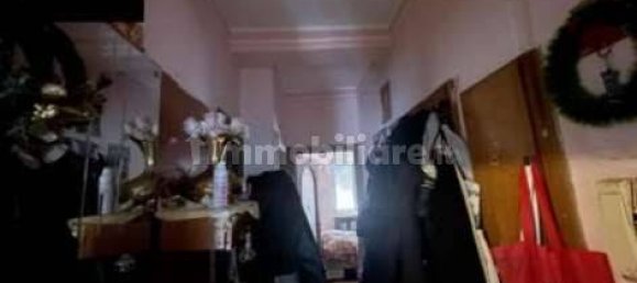 2 bedrooms Apartment in Milan, Italy No. 284618 3