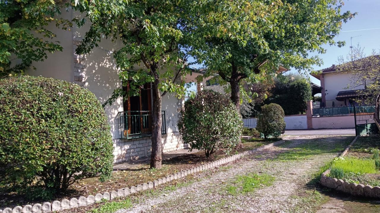 6غرفة فيلا في Calcinato, Italy رقم 238142