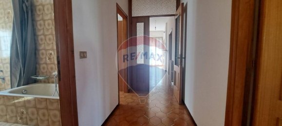 10-Zimmer Haus in Lanciano, Italy, Nr. 105784 9