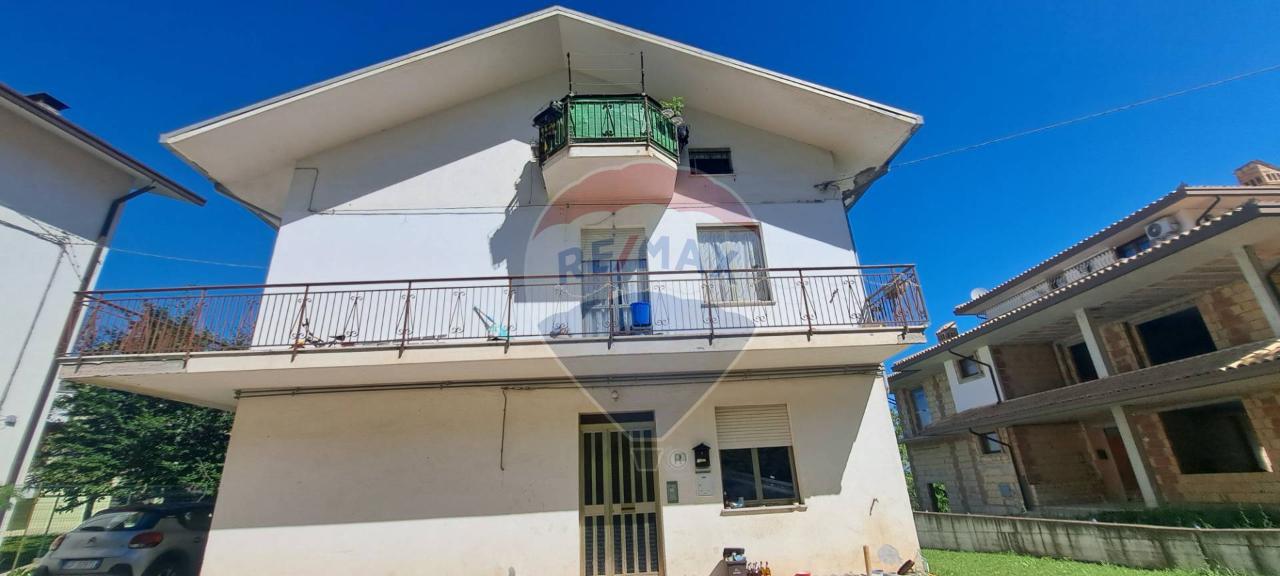 10-Zimmer Haus in Lanciano, Italy, Nr. 105784