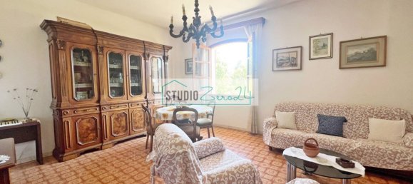 4 rooms Villa in Camaiore, Italy No. 304291 2