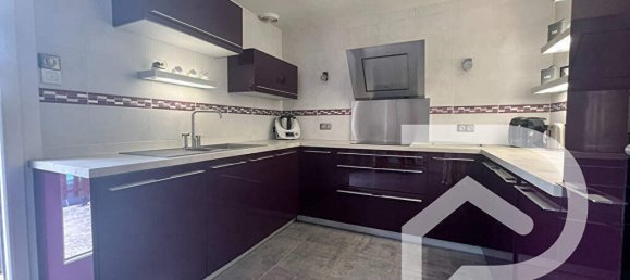 4 bedrooms House in Duvy, France No. 62831 5