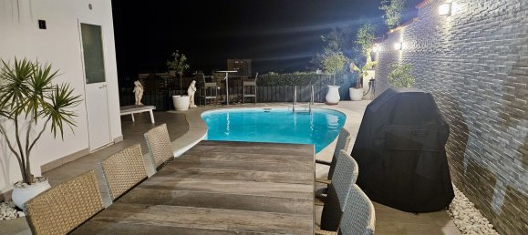 3 bedrooms Villa in Fuengirola, Spain No. 125856 23