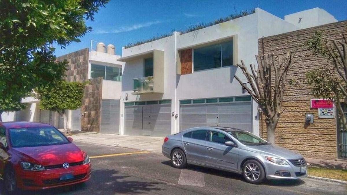 2 bedrooms House in Puebla, Mexico No. 156144