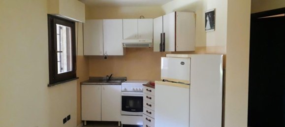 Bureau à Legnano, Italy 54m² No. 119080 5