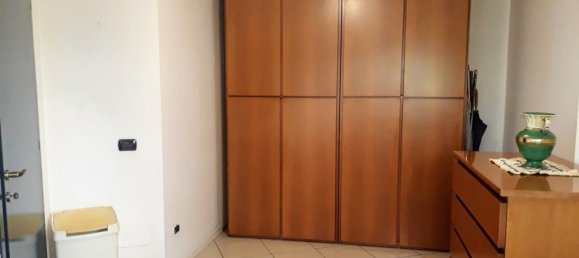 Bureau à Legnano, Italy 54m² No. 119080 8