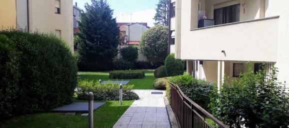 Bureau à Legnano, Italy 54m² No. 119080 14