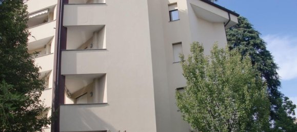 Bureau à Legnano, Italy 54m² No. 119080 20