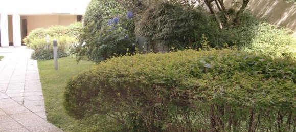 Bureau à Legnano, Italy 54m² No. 119080 18