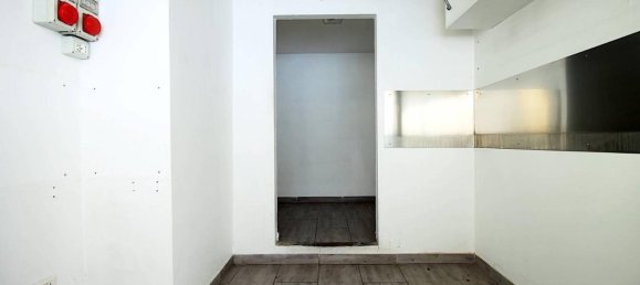 Garagem em Como, Italy 25 m² N.º 40322 5