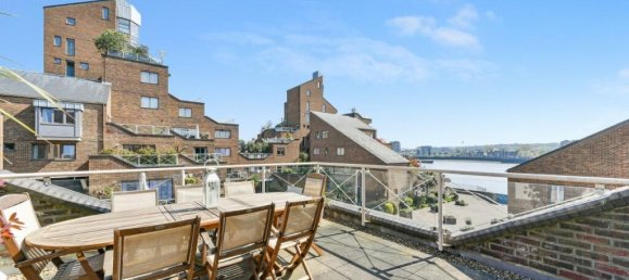 Apartamento de 3 dormitorios en Isle Of Dogs, United Kingdom No. 4325 9