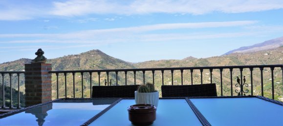 Casa de 5 dormitorios en Sayalonga, Spain No. 41948 26