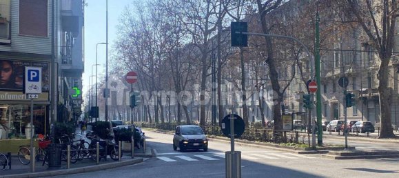 2 rooms Commercial property in Milan, Italy No. 302226 7