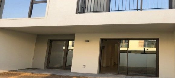 3 bedrooms Villa in Dubai, UAE No. 5970 4