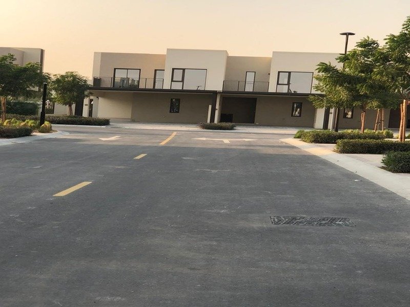 3 bedrooms Villa in Dubai, UAE No. 5970