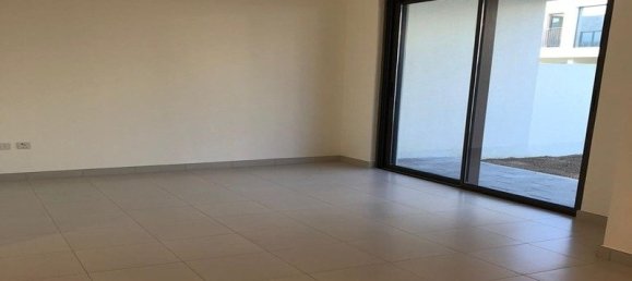 3 bedrooms Villa in Dubai, UAE No. 5970 9