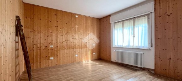 2 bedrooms House in Udine, Italy No. 329401 10