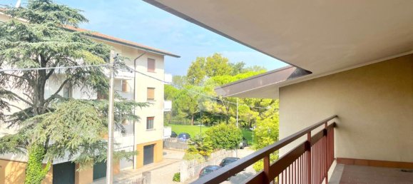 2 bedrooms House in Udine, Italy No. 329401 12