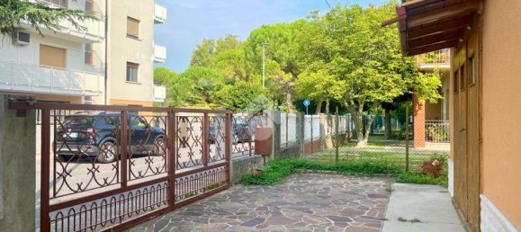 2 bedrooms House in Udine, Italy No. 329401 19