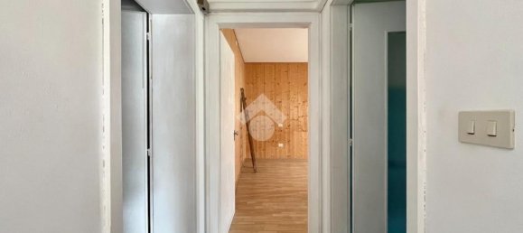 2 bedrooms House in Udine, Italy No. 329401 9