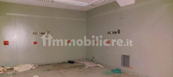 Imóvel comercial em Laveno-Mombello, Italy 5423 m² N.º 317740 19