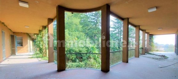 Imóvel comercial em Laveno-Mombello, Italy 5423 m² N.º 317740 16