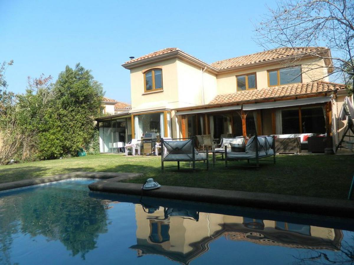 5 bedrooms House in Santiago, Chile No. 4769