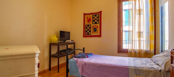 4غرفة شقة في Siena, Italy رقم 286107 7