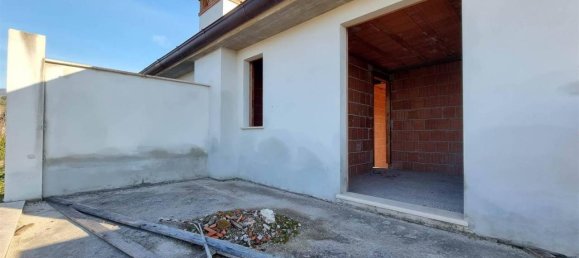 8 rooms Villa in Camaiore, Italy No. 25943 18