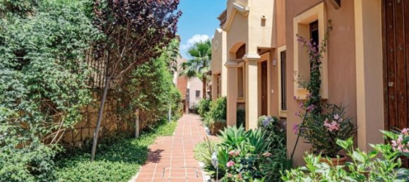 Villa T3 em Estepona, Spain N.º 178381 3