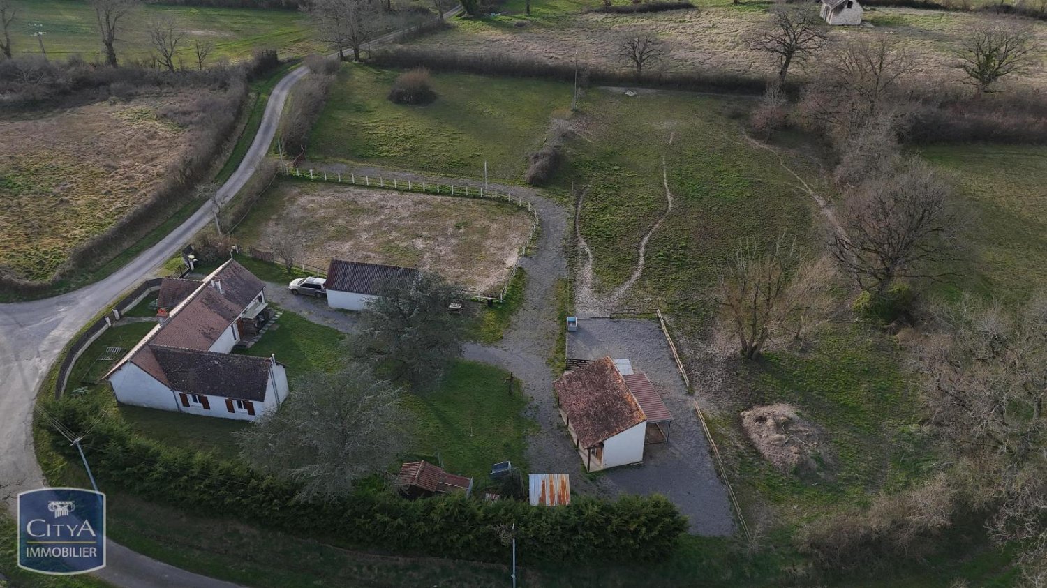 3 غرف نوم قلاع في Belabre, France رقم 158511