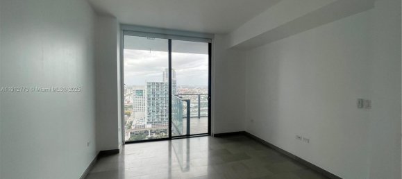 1 dormitorio propiedad comercial en venta en Miami, Miami-Dade, Florida, USA № 614243 15