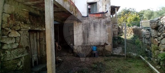 3 bedrooms House in Sernancelhe, Portugal No. 184273 5