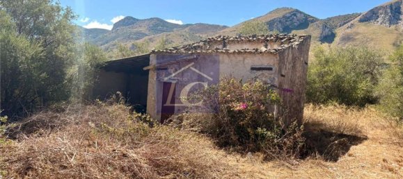 Terreno en Altavilla Milicia, Italy No. 365083 2