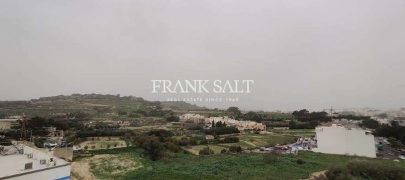 2 bedrooms Penthouse in Burmarrad, Malta No. 8353 10